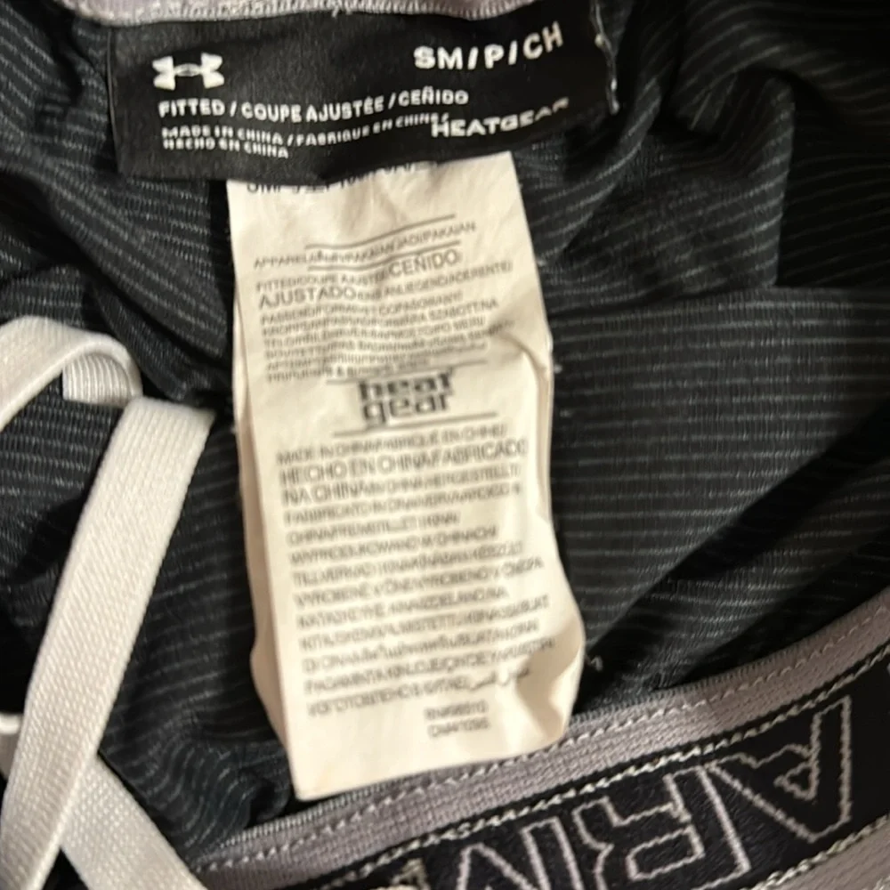 Under armor women’s heat gear shorts fitted size small adjustable, black & white - Picture 4 of 6